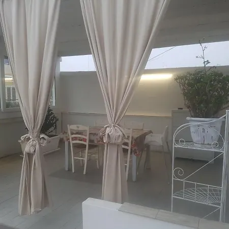 Apartment Attico Del Tribunale *